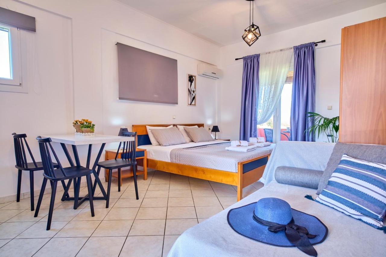 Logas Beach Studios Peroulades  Ngoại thất bức ảnh