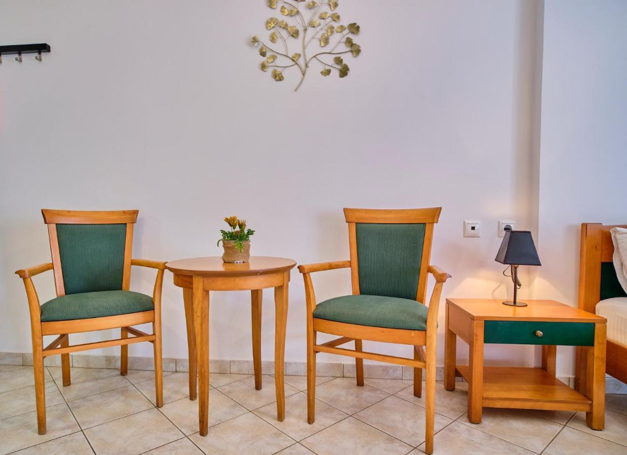 Logas Beach Studios Peroulades  Ngoại thất bức ảnh
