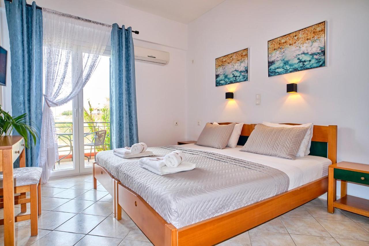 Logas Beach Studios Peroulades  Ngoại thất bức ảnh