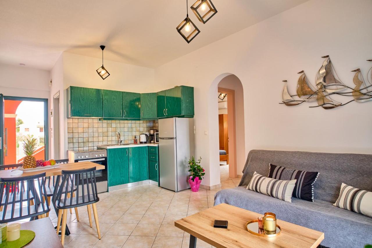 Logas Beach Studios Peroulades  Ngoại thất bức ảnh
