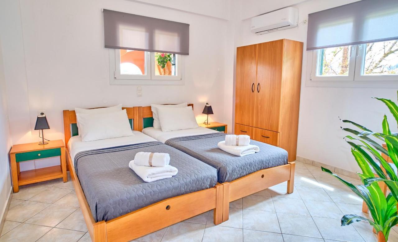 Logas Beach Studios Peroulades  Ngoại thất bức ảnh